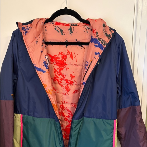 Cotopaxi x Teva Hooded Jacket - Picture 3 of 7